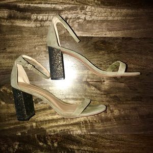 ๐ Banana Republic Heels ๐